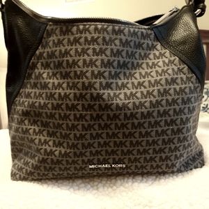 Michael Kors hobo